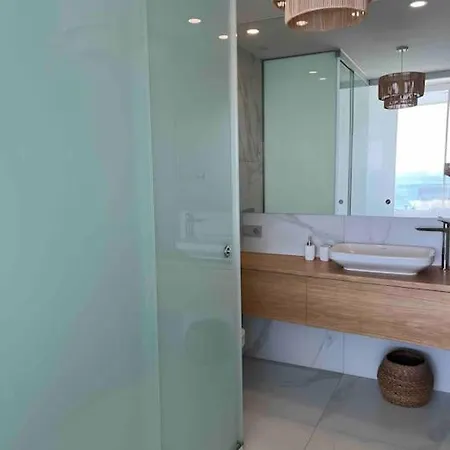 Luxe Coast Views-reserva Del-higueron-pool & Sea דירה